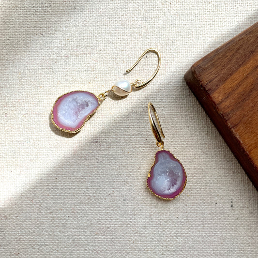 Agate And Freshwater Pearl Gold-plated Earring