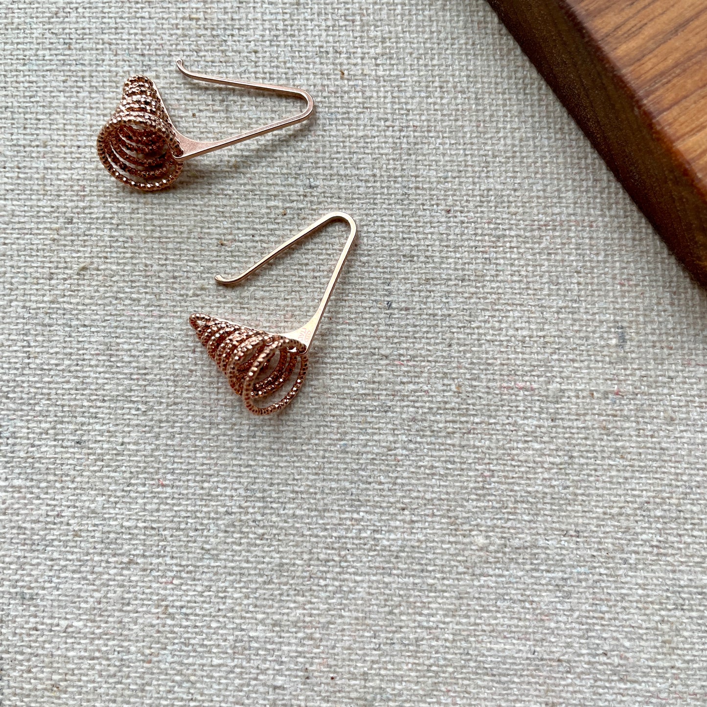 Rose Gold-plated Italian Sterling Silver Triangle-shaped Hoop Earring