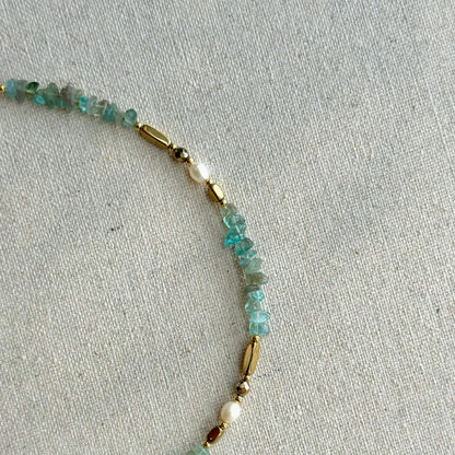 Apatite And Freshwater Pearls Beaded Necklace