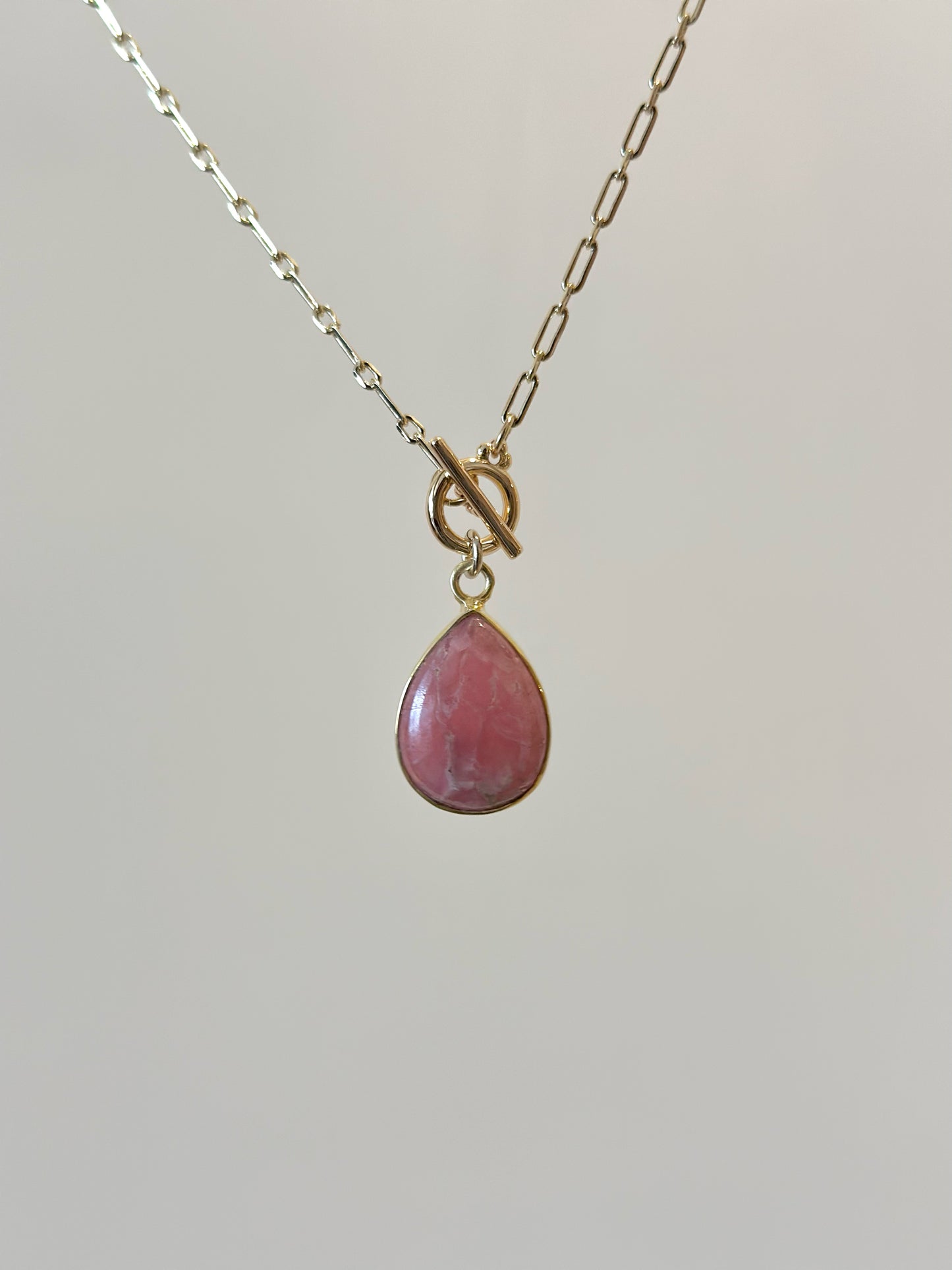 Rhodochrosite Hoop Toggle Long Gold-plated Necklace