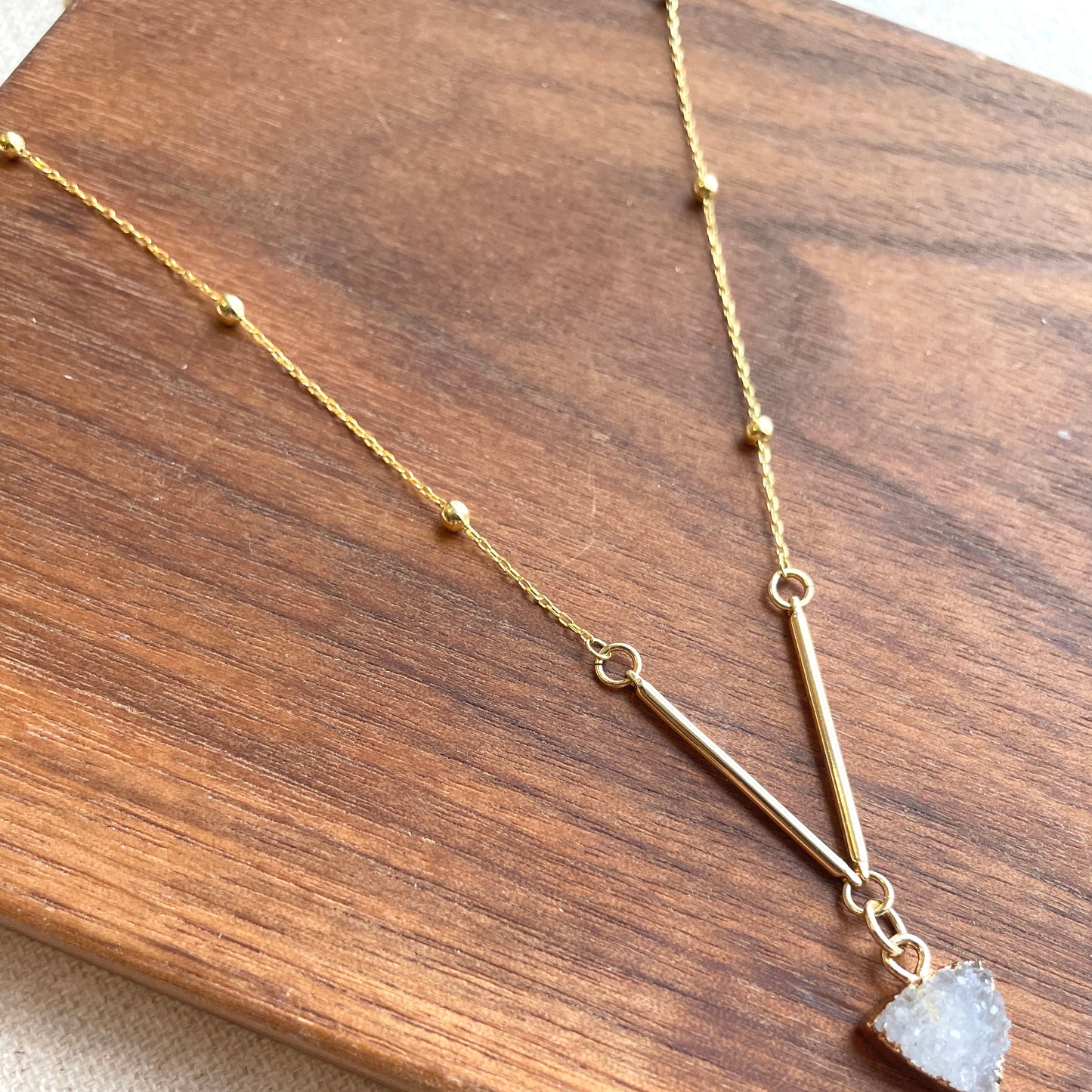 White Druzy Stone V-shaped Dotty Chain Gold-plated Necklace