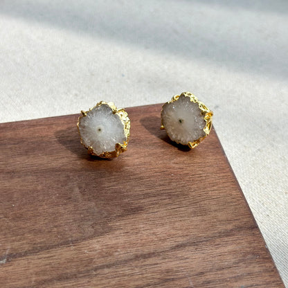 White Agate Raw Stone Ear Stud