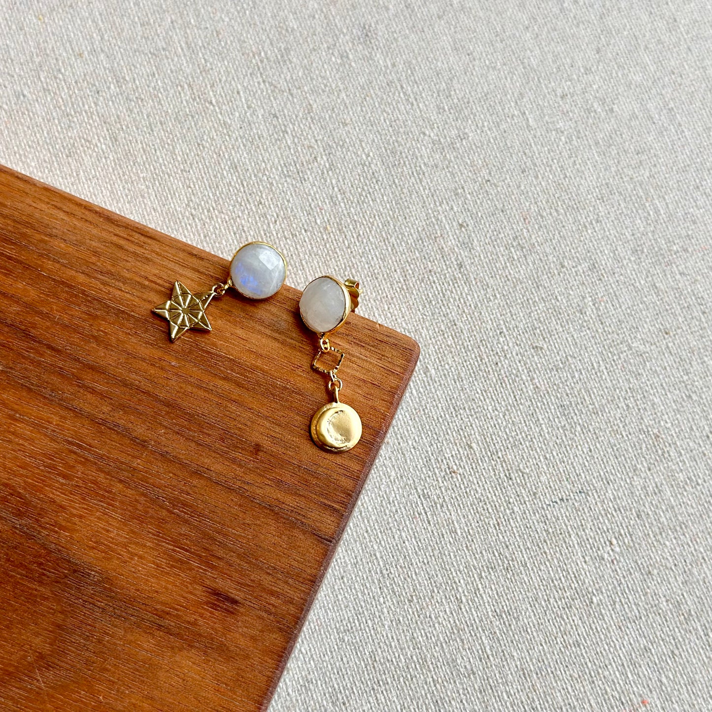 Rainbow Moonstone Stud And Starry Moon Night Gold-plated Earring