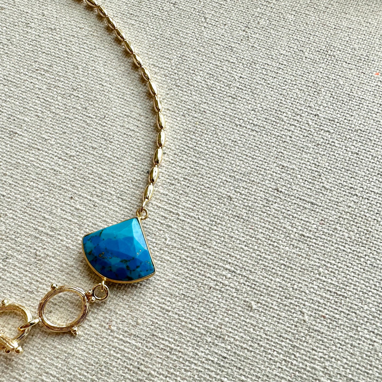 Turquoise Rice Chain Gold-plated Necklace