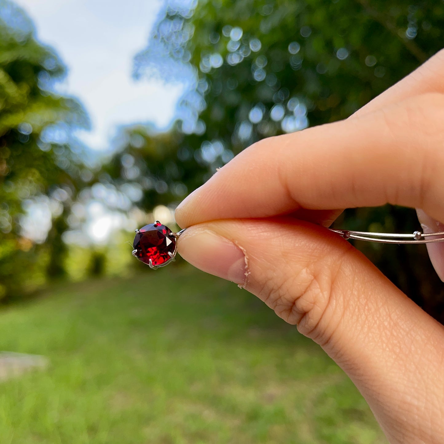 Prong Setting Garnet Dotty Chain Sterling Silver Necklace