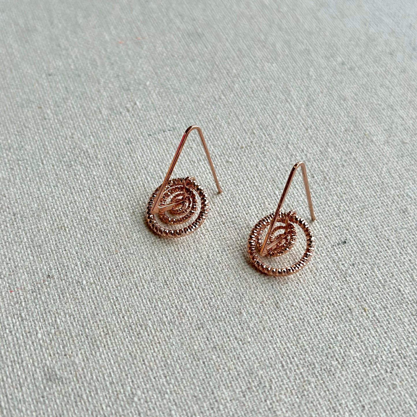 Rose Gold-plated Italian Sterling Silver Ring Triangle-shaped Hoop Earring