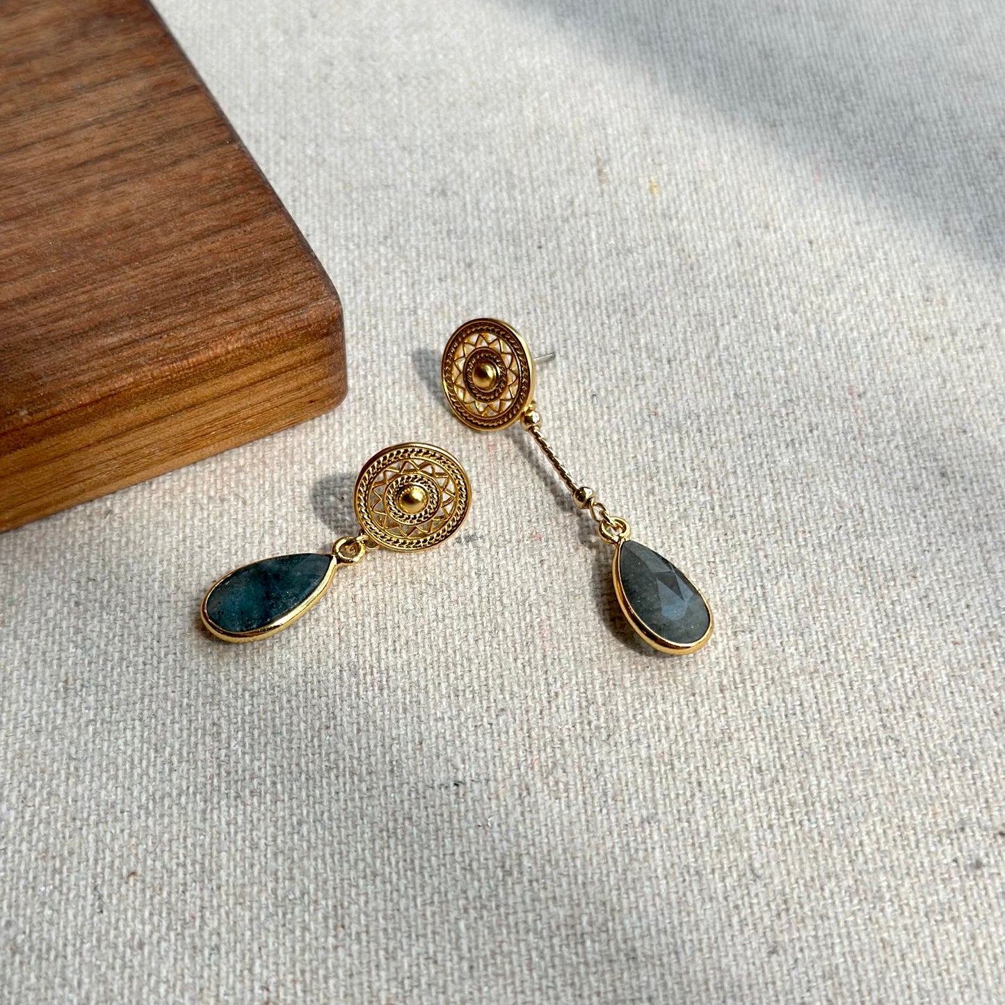 Aquamarine And Matt Stud Gold-plated Earring