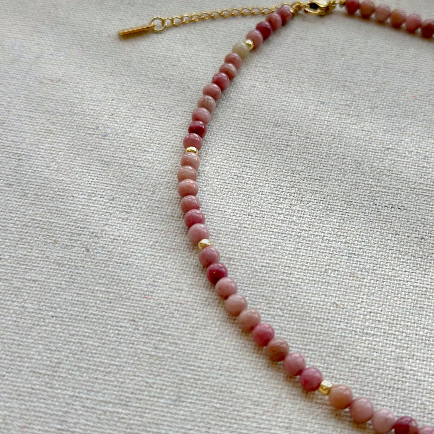 Rhodonite And Freshwater Pearl Beaded Choker Necklace