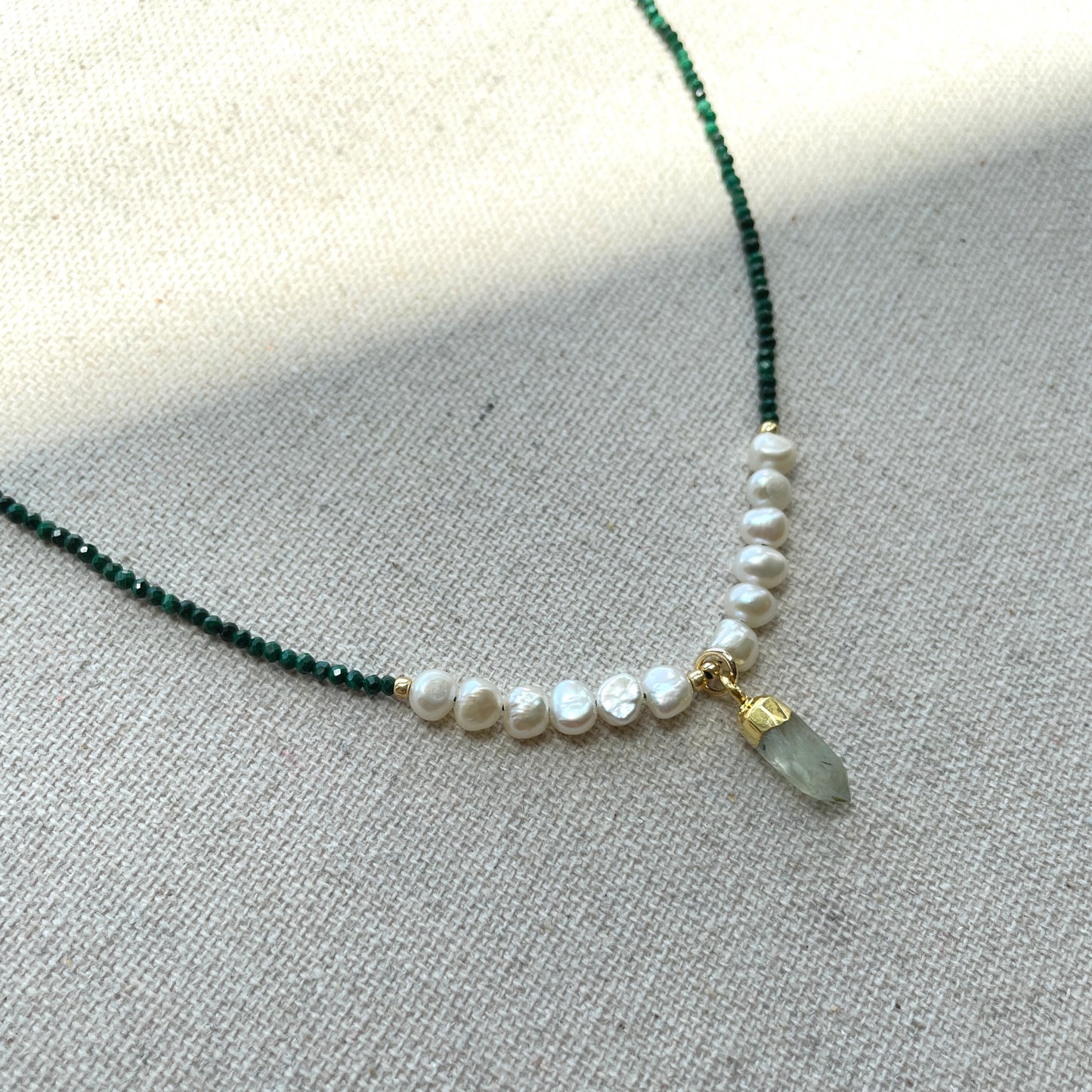 Prehnite With Malachite And Baroque Pearls Beaded Necklace