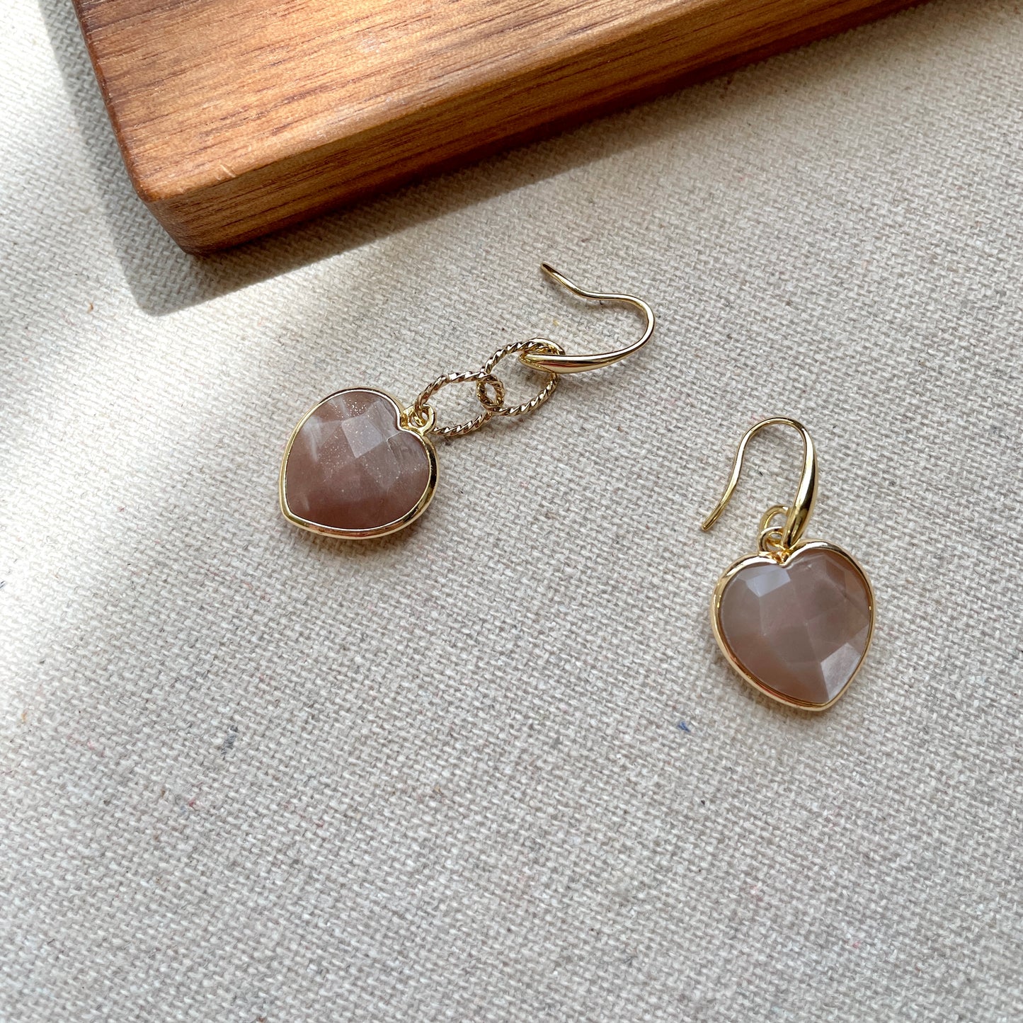 Heart-shaped Sunstone Gold-plated Earring