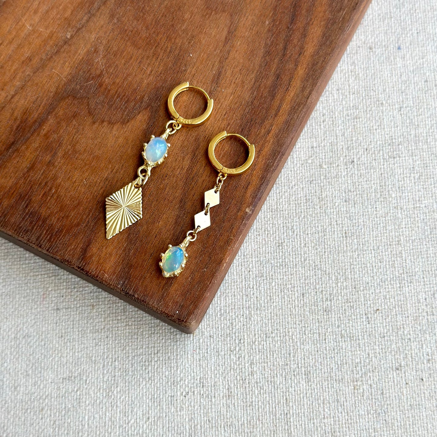 Opal Geometric Gold-plated Ear hoop