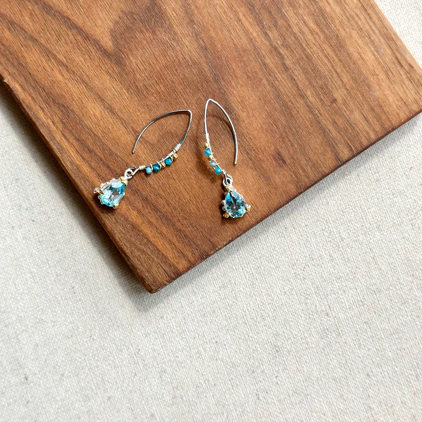 Topaz And Apatite Wire Wrapping Sterling Silver Earring