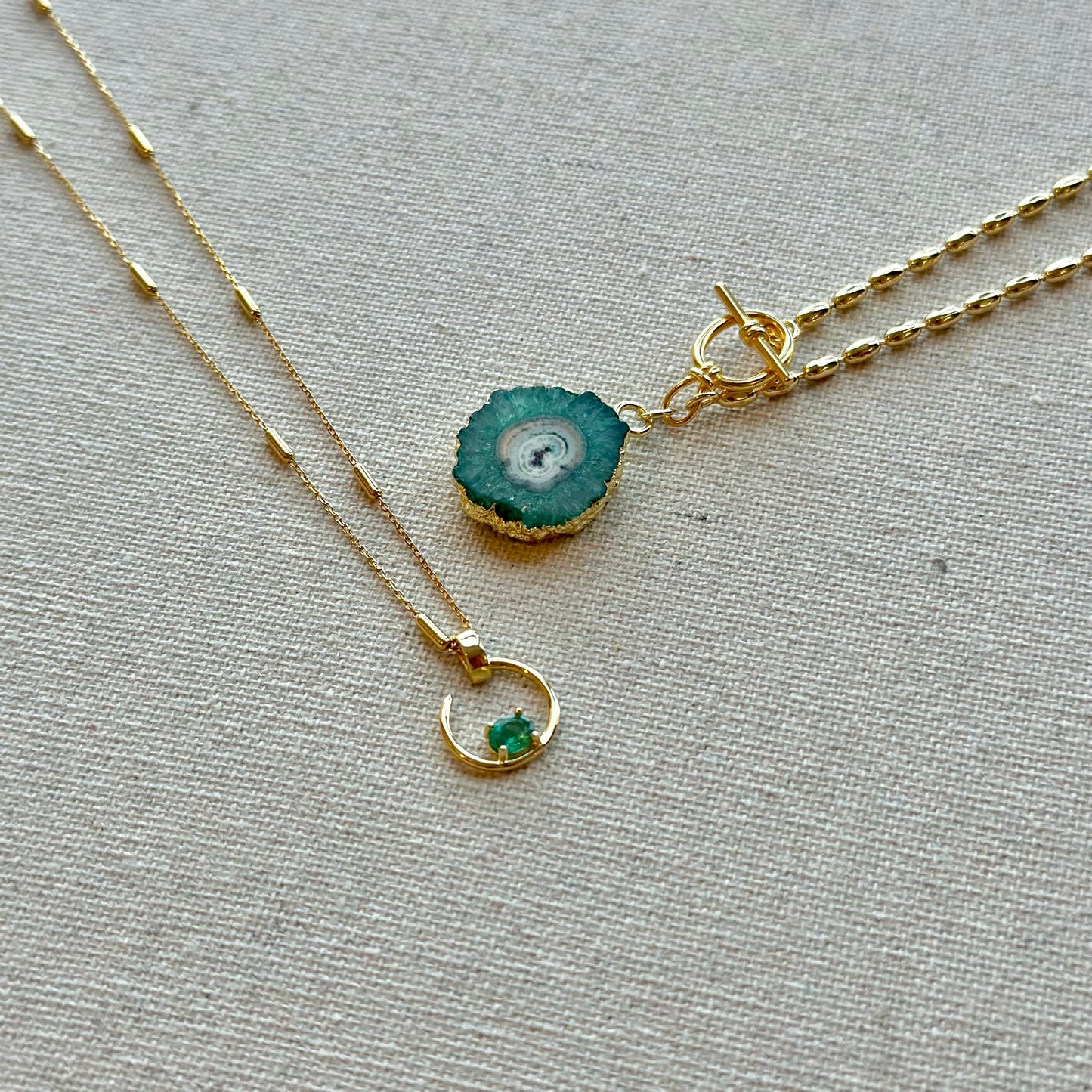 Green Agate Hoop Toggle Gold-plated Necklace