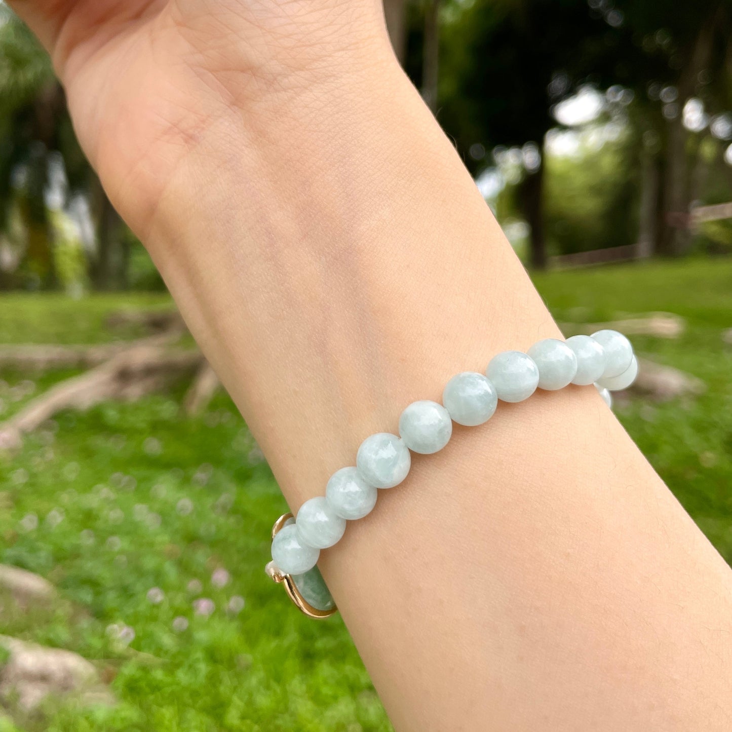 Aquamarine And Aquamarine Beaded Bracelet