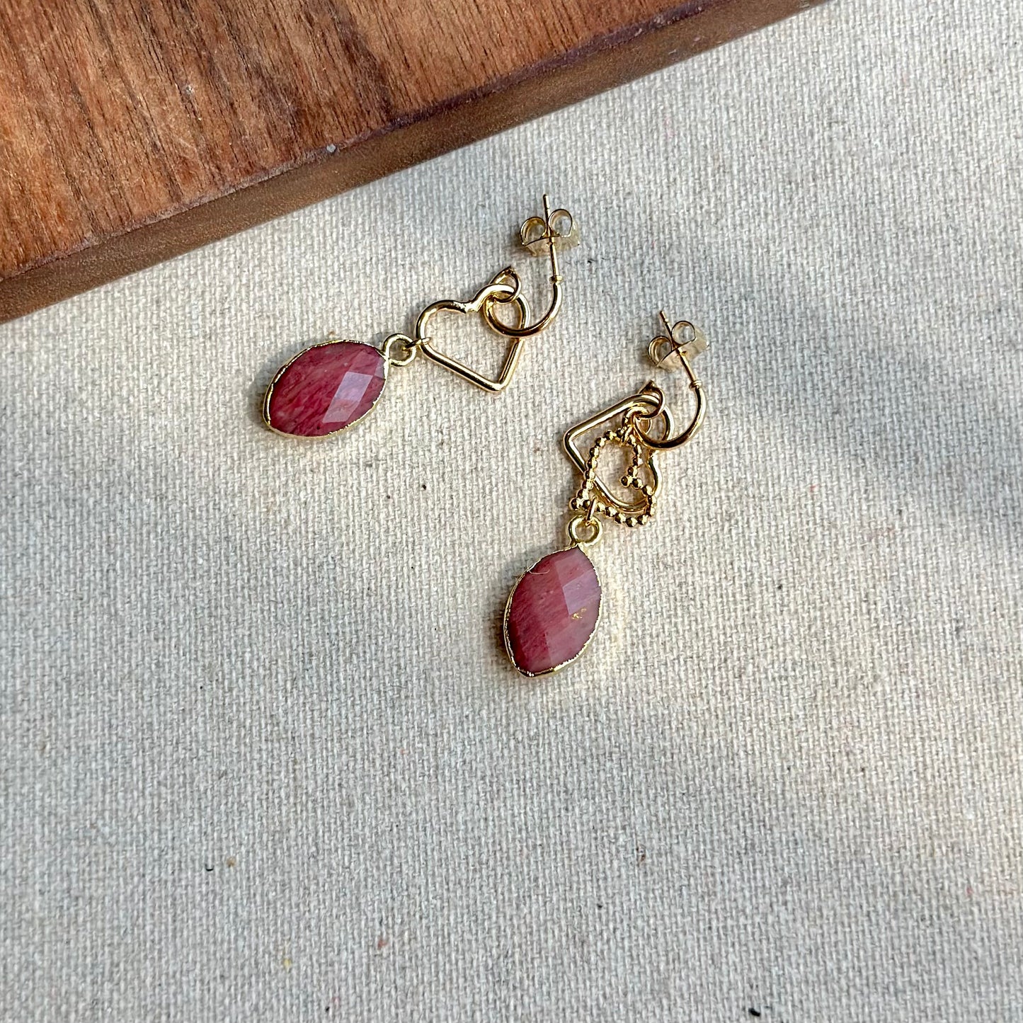 Rhodonite And Hearts Gold-plated Earring