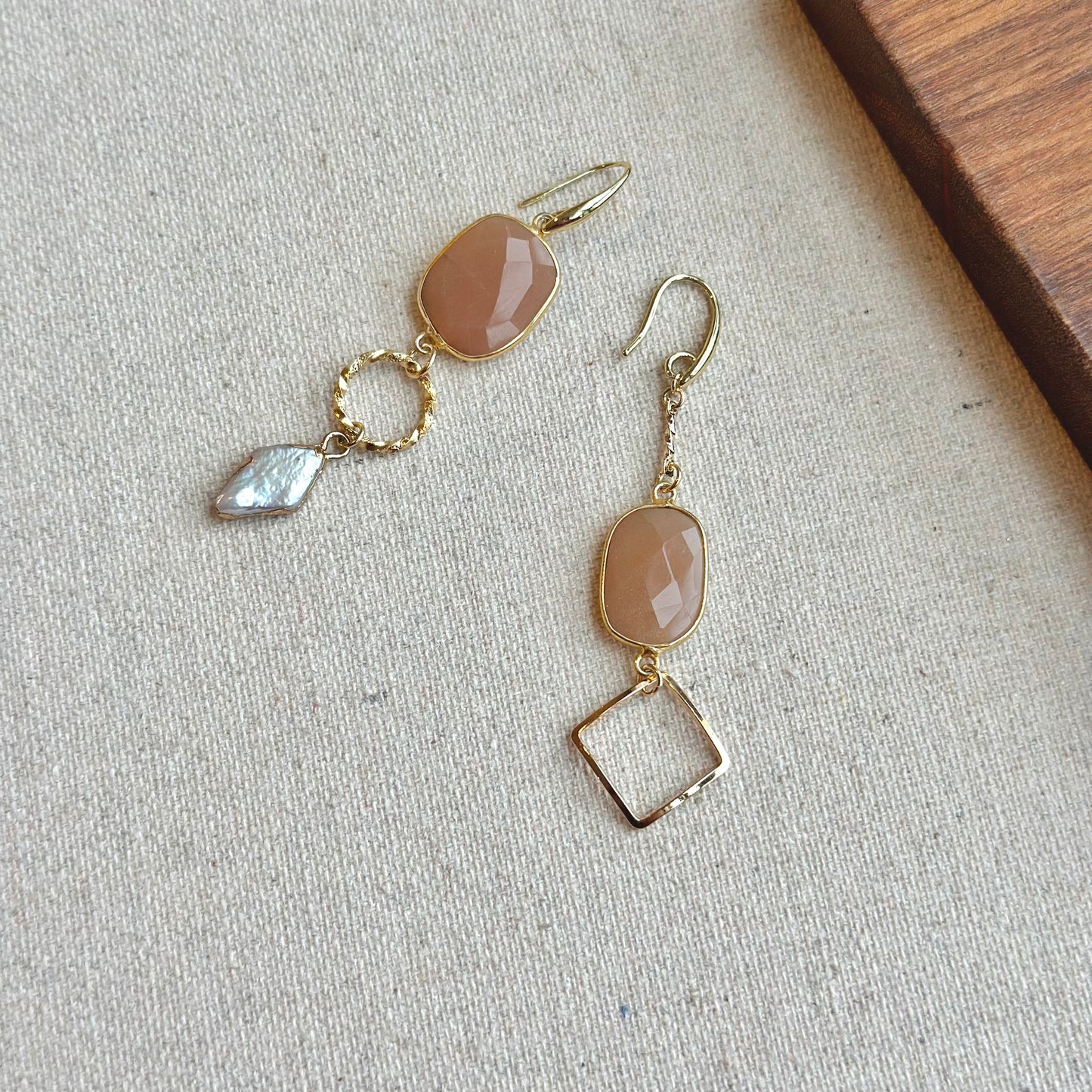 Peach Moonstone And Freshwater Pearl Earring