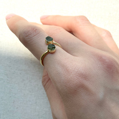 Raw Peridot Adjustable Adjustable Gold-plated Ring