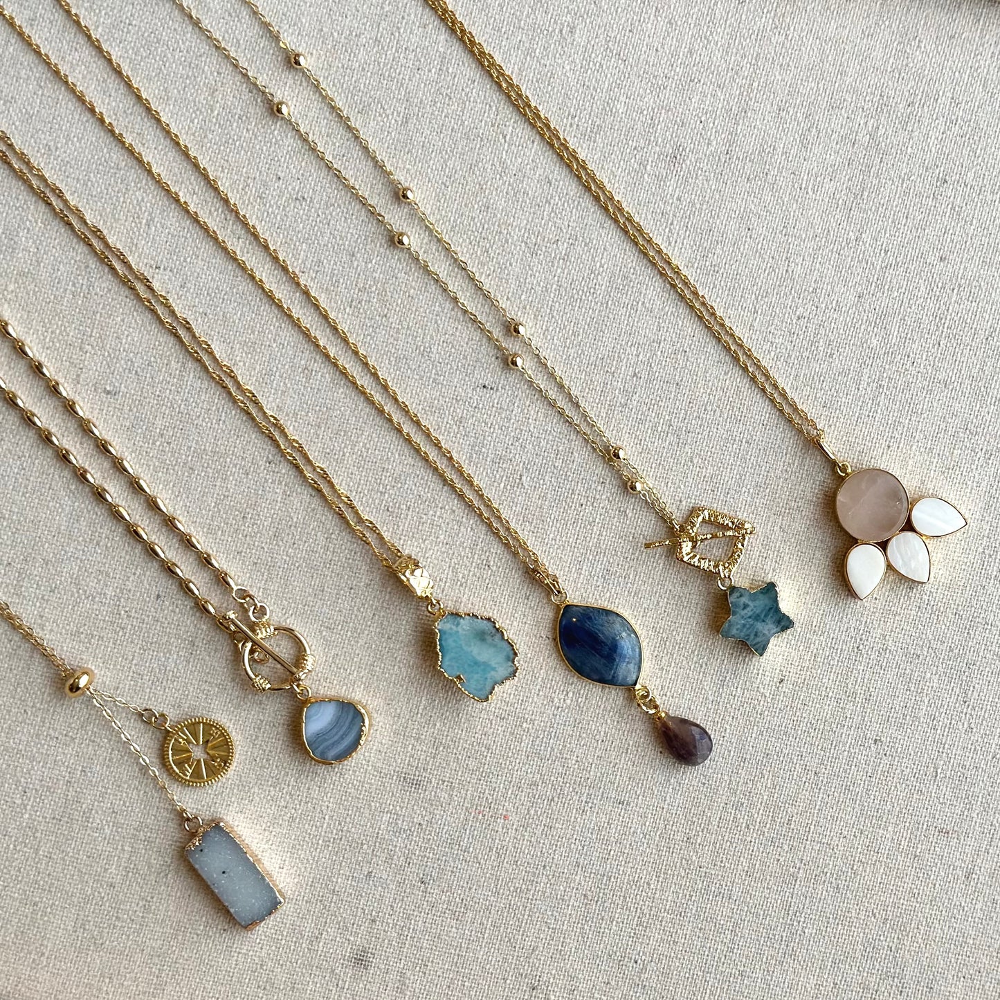 Druzy Stone Adjustable Long Gold-plated Necklace