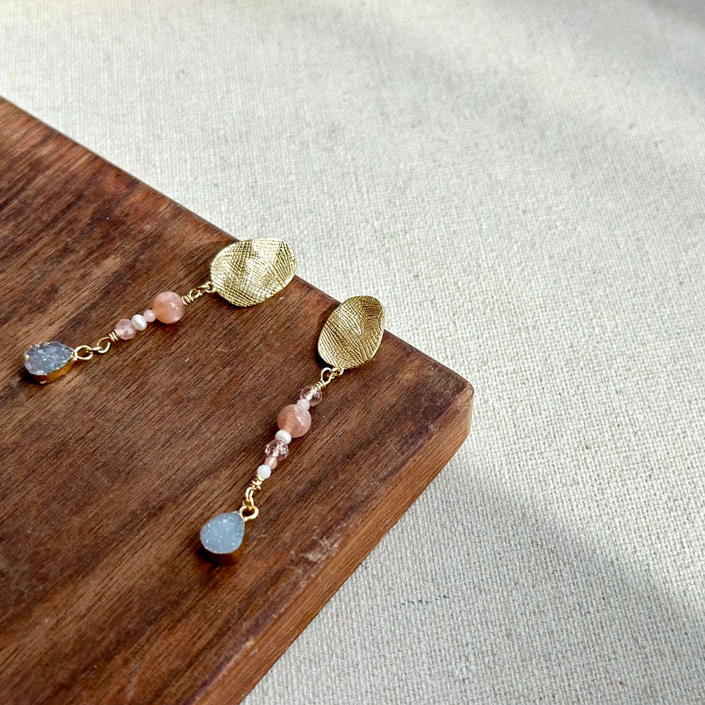 Textured Stud Druzy Stones And Mixed Stones Earring