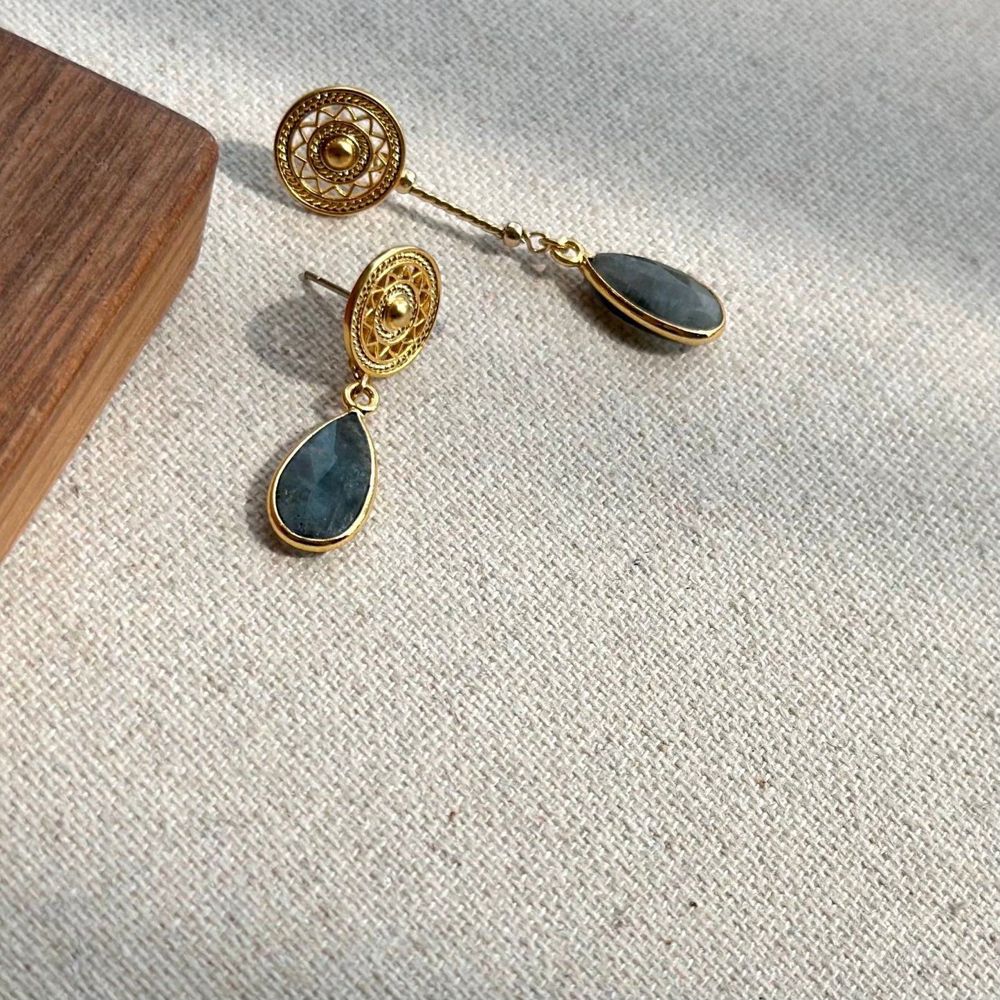 Aquamarine And Matt Stud Gold-plated Earring