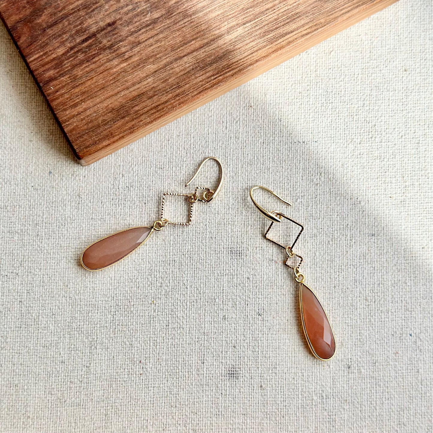 Peach Moonstone Gold-plated Earring