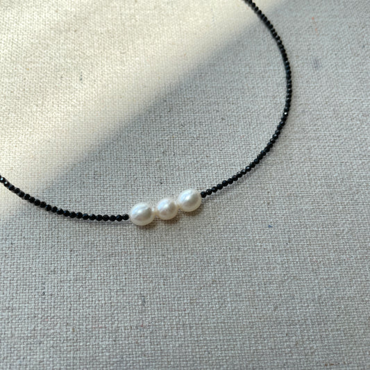 Black Spinel And Freshwater Pearl Beaded Choker Necklace