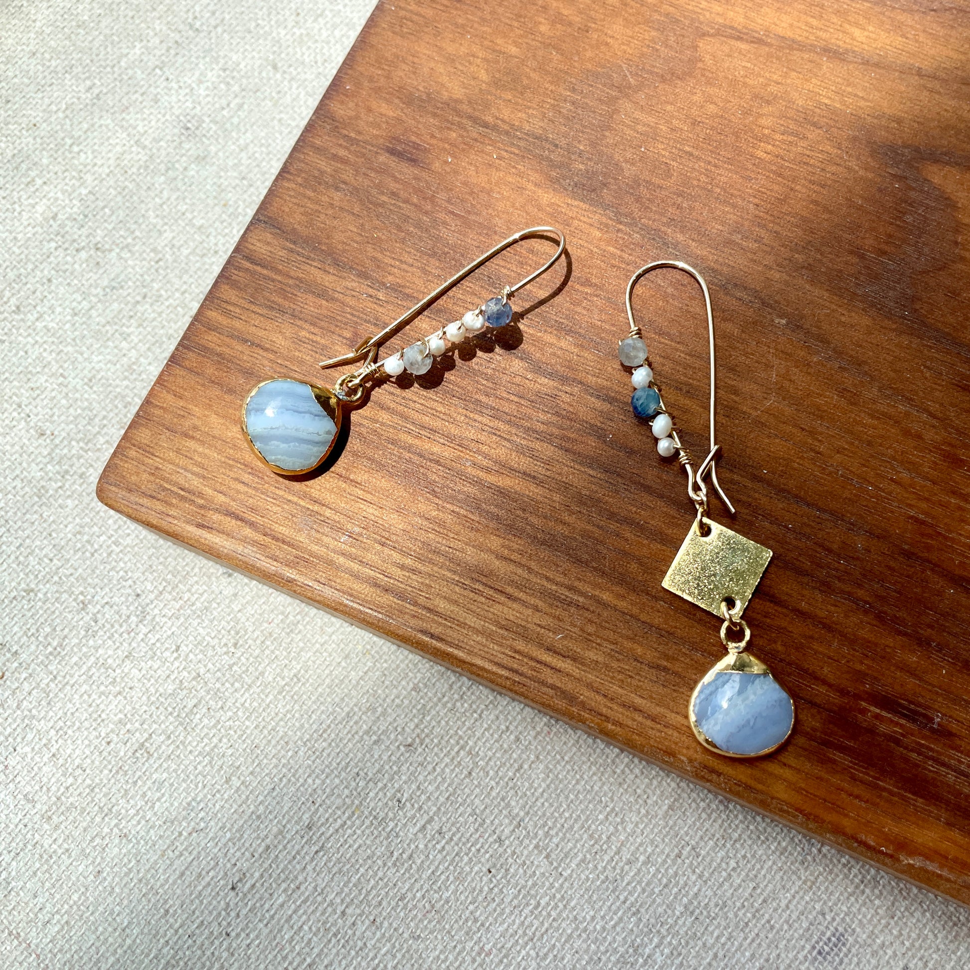 blue lace agate earring 