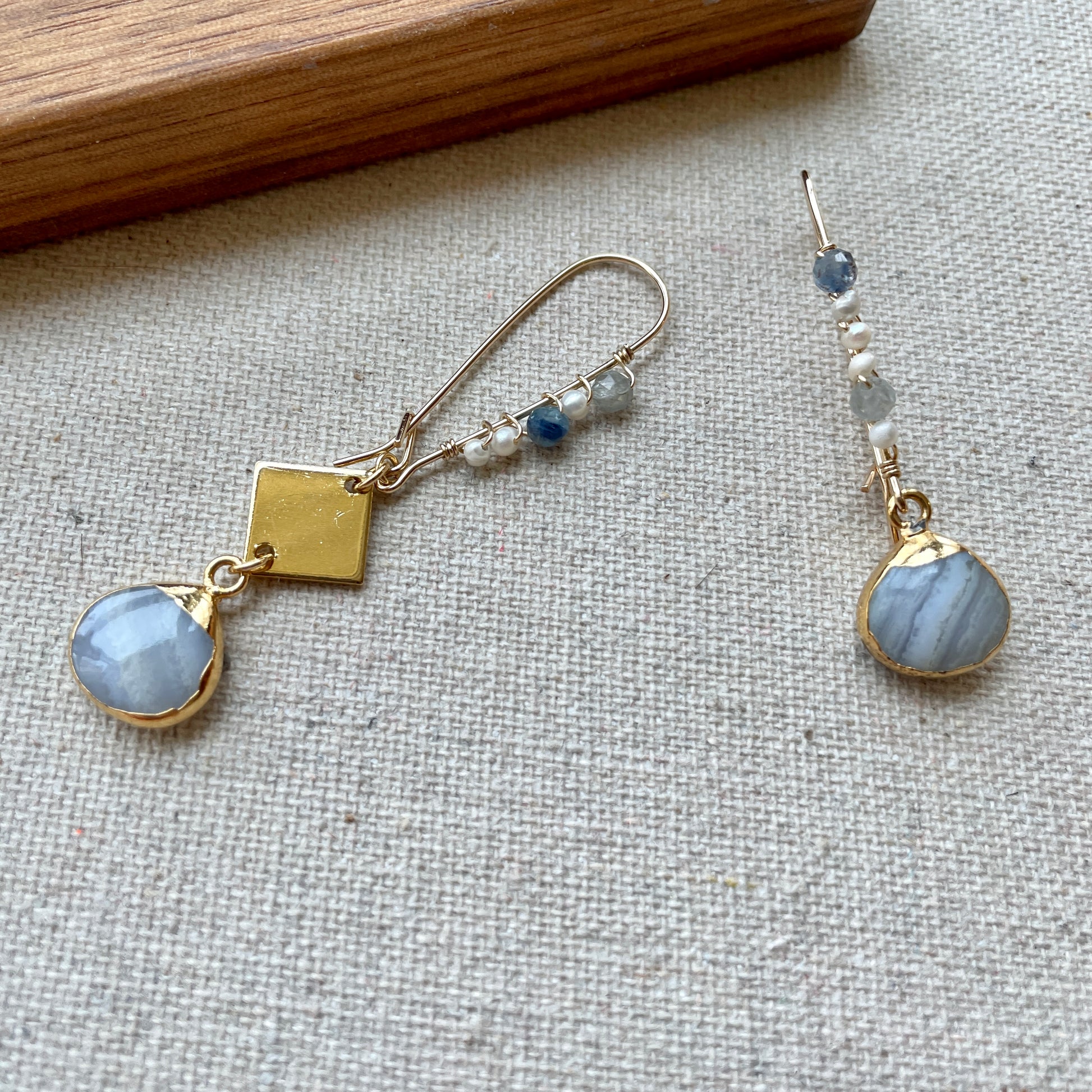 blue lace agate earring 