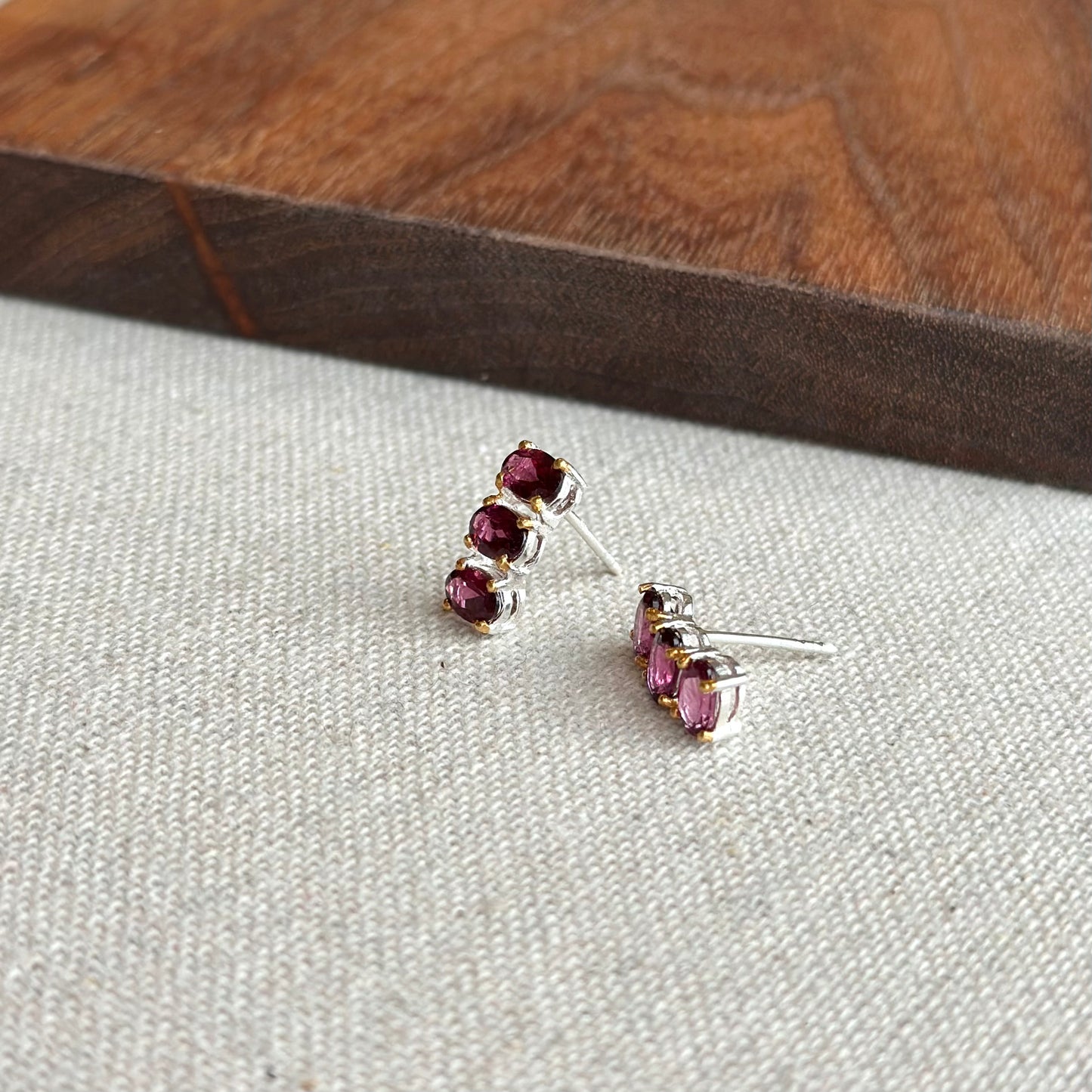 Rhodolite Garnet Two Tone Gold-plated Sterling Silver Ear Stud