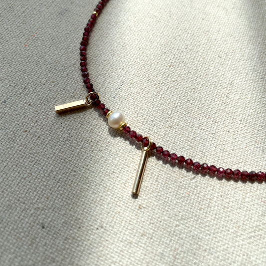 Garnet And Freshwater Pearl Beaded Choker Necklace