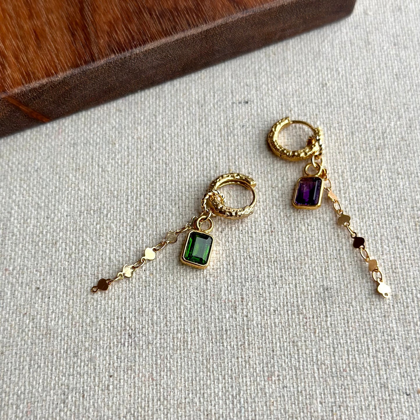 Diopside And Amethyst Two-way Gold-plated Sterling Silver Ear Hoop