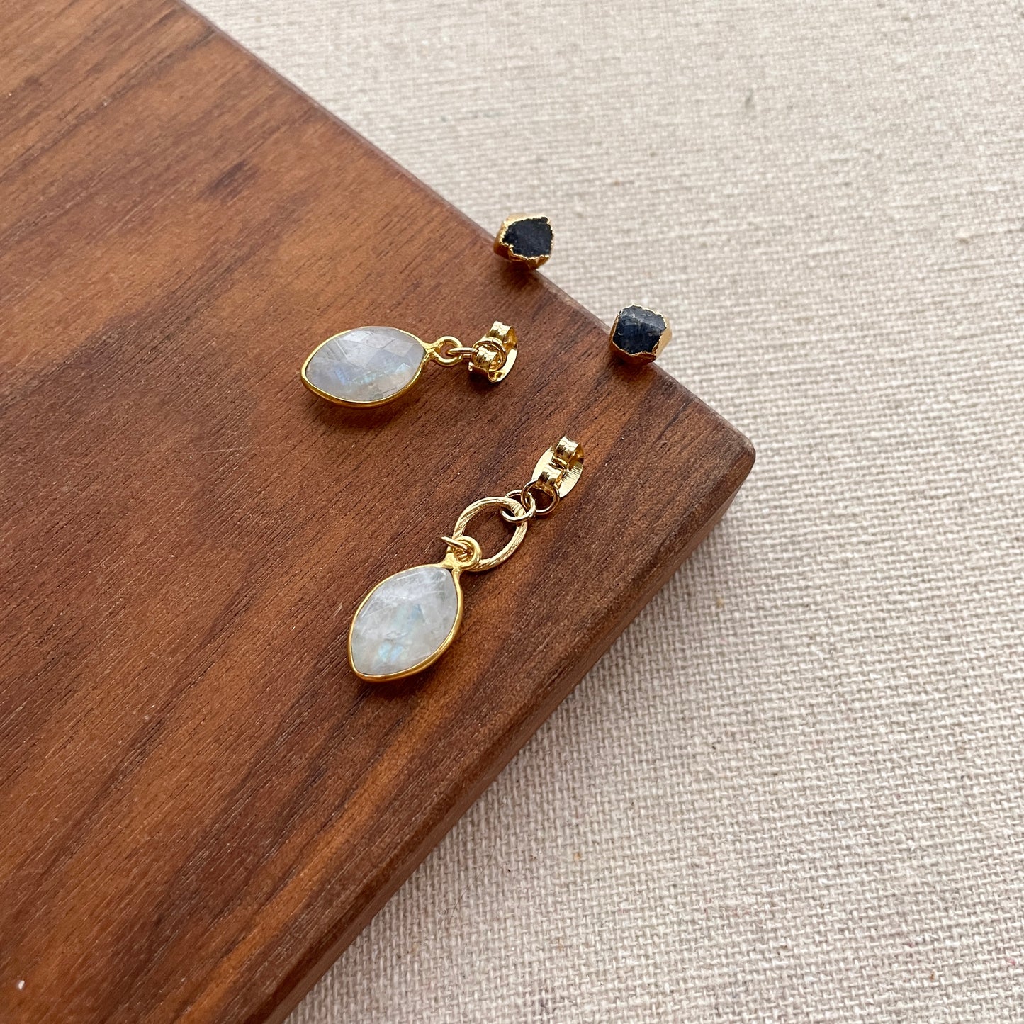 Sapphire Raw Stone And Moonstone Two-way Earring