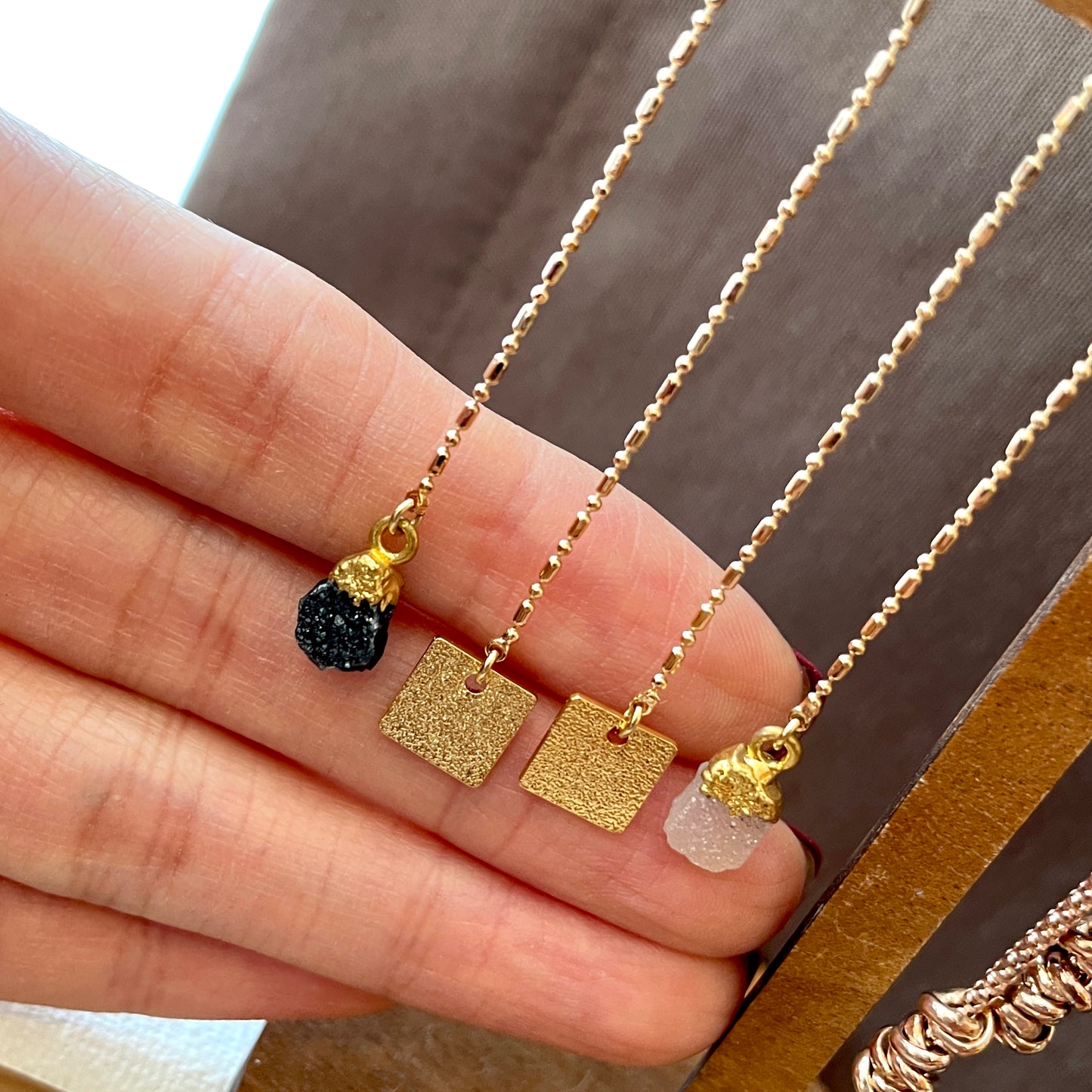 Black And White Druzy Raw Stone Dangling Gold-plated Earring