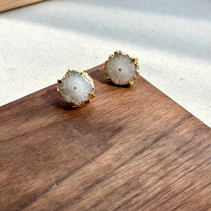 White Agate Raw Stone Ear Stud