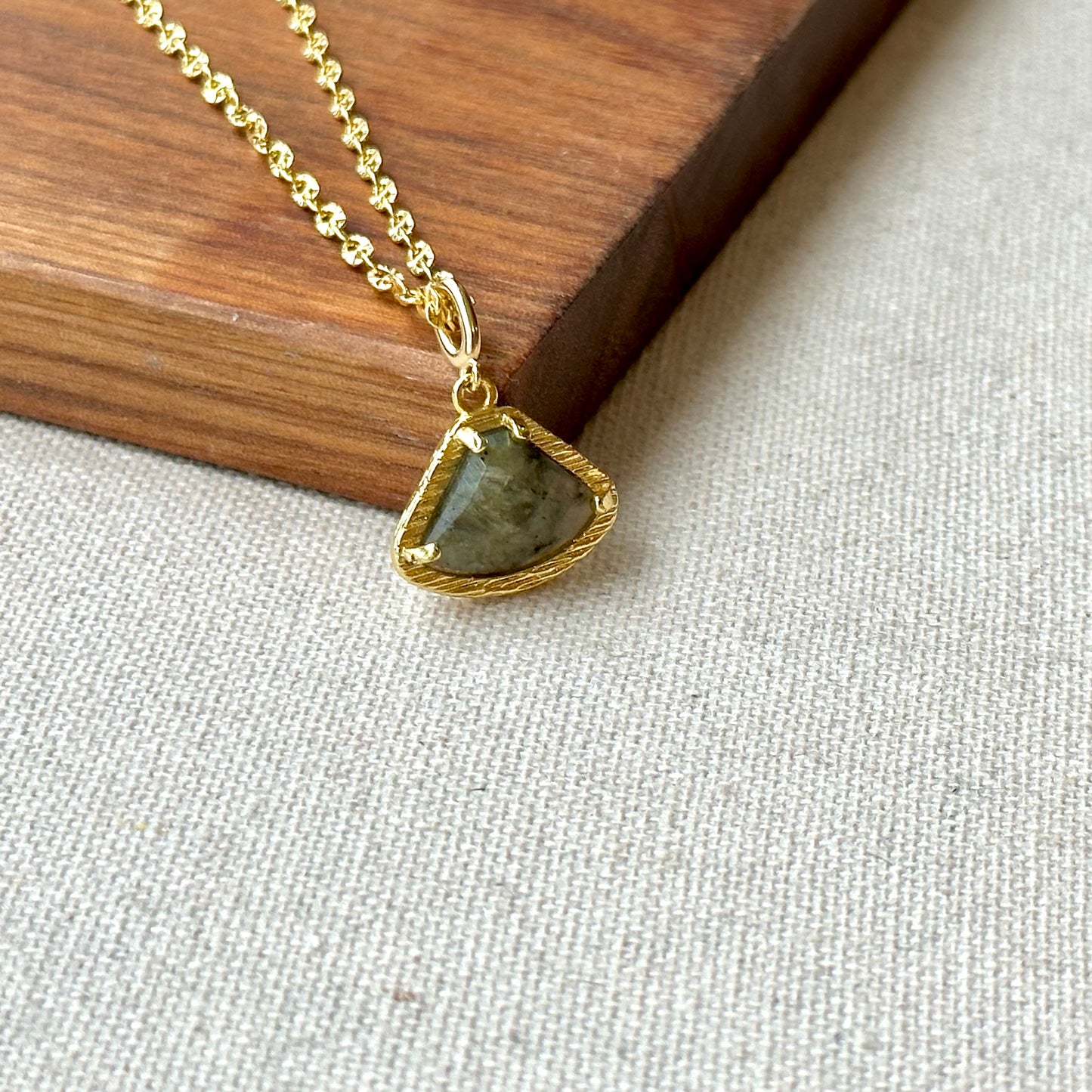 Labradorite Mariner Chain Gold-plated Italian Sterling Silver Necklace