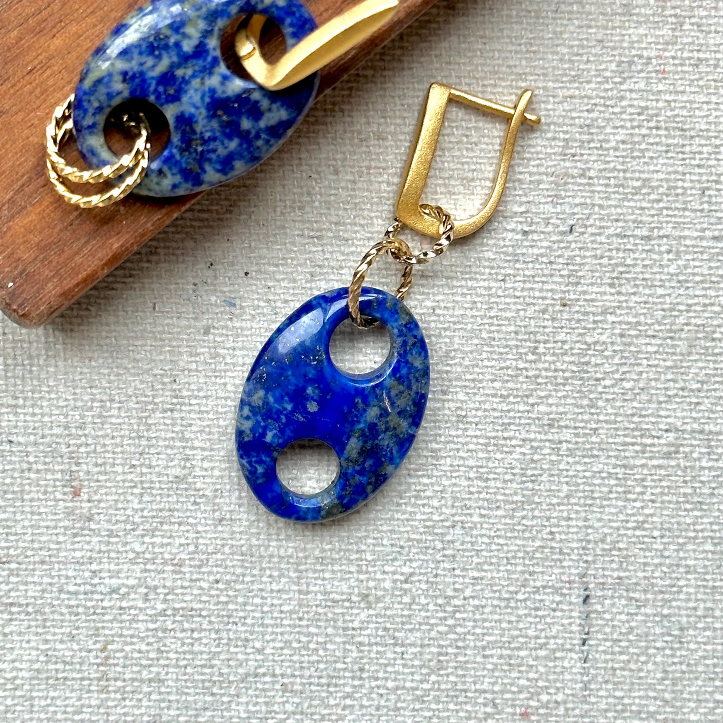 Cutout Lapis Multi-way Gold-plated Sterling Silver Ear Hoop