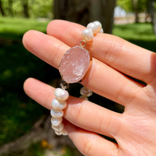 Rose Quartz Raw Stone And Freshwater Pearl Beaded Bracelet