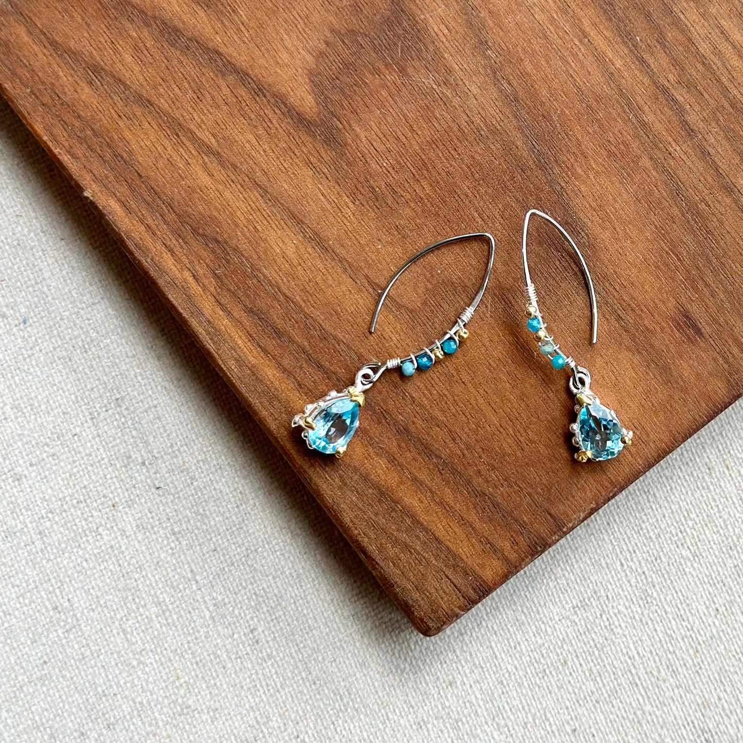 Topaz And Apatite Wire Wrapping Sterling Silver Earring