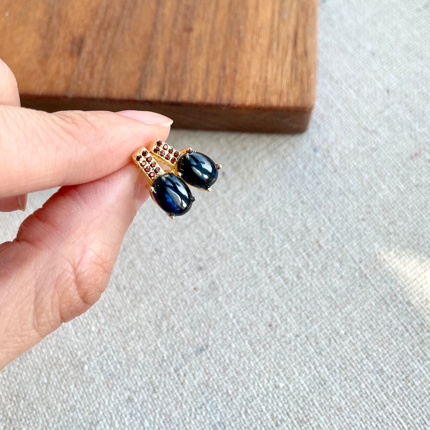 Sapphire And Garnet Gold-plated Sterling Silver Ear Stud