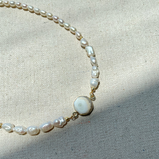 Agate Stone And Freshwater Pearl Beaded Choker Necklace