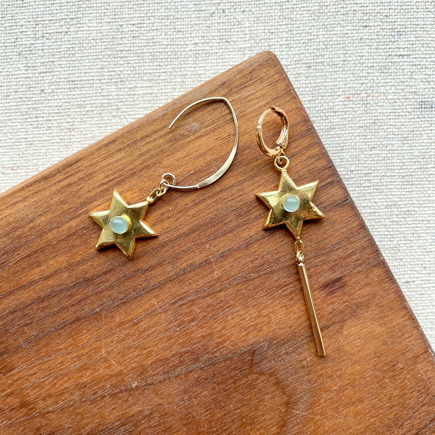 Star-shaped Aqua Chalcedony Earring